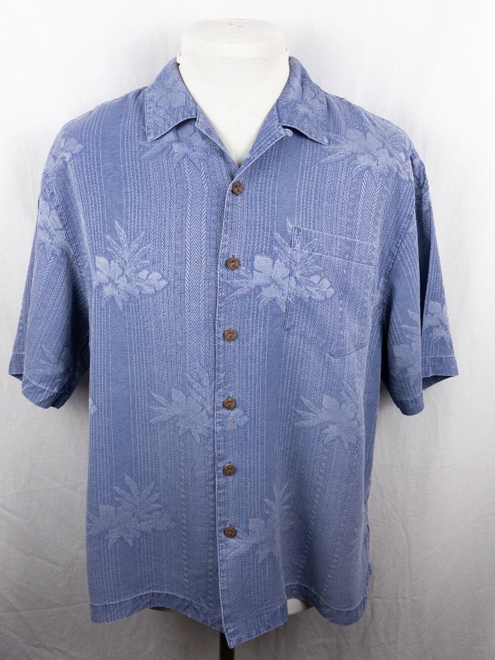 Jamaica Jaxx 100% Silk Hawaiian Camp Shirt Blue Floral Aloha Men's M Medium